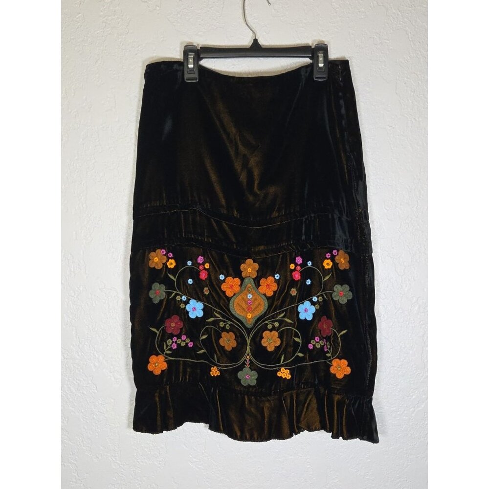 RUTH Velvet Flet Embroidered Flowers Midi Skirt Size 6 Phoebe Buffay Artsy